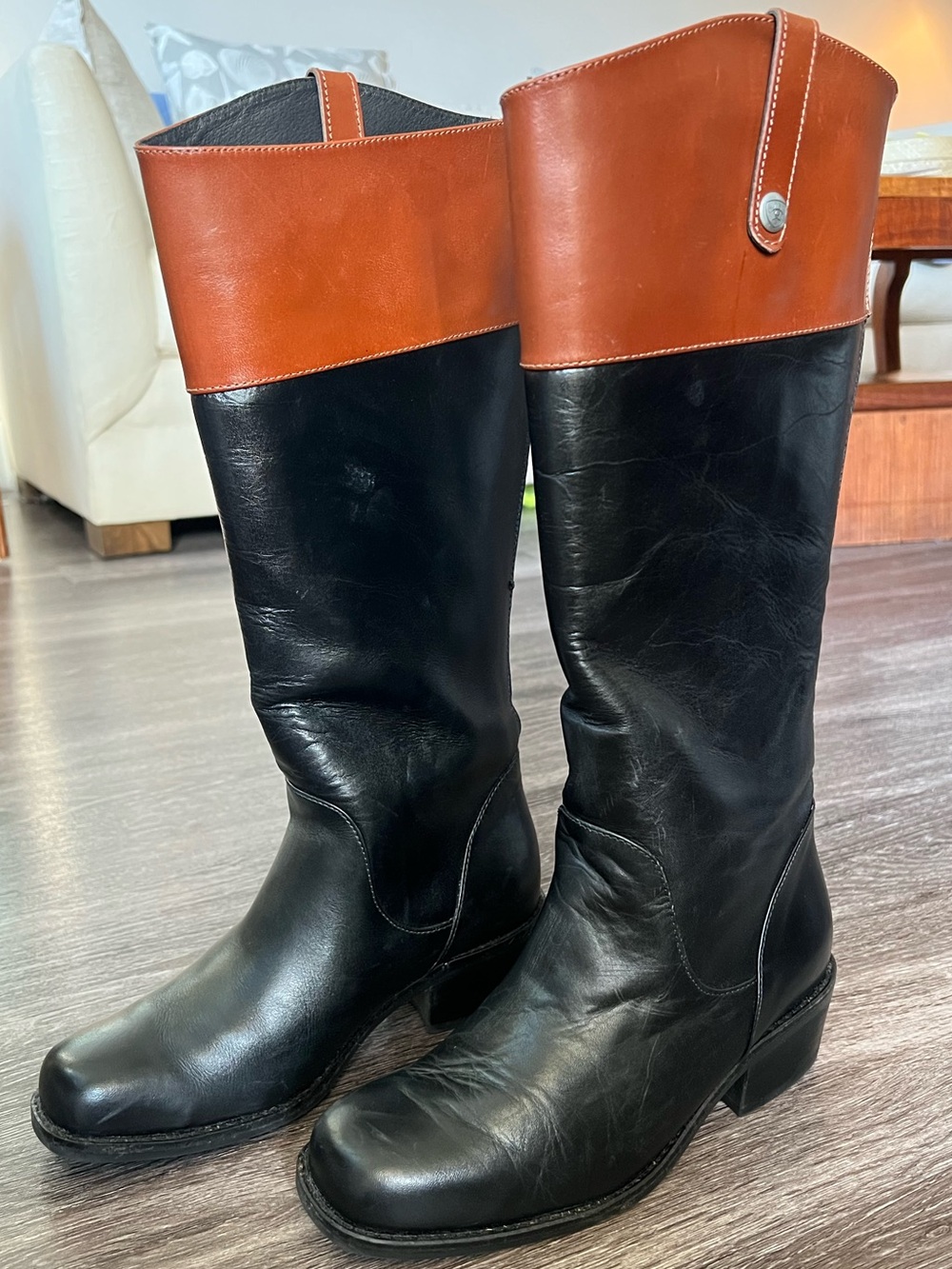 ARIAT Two Tone Tall Leather Boots Women’s Size 8